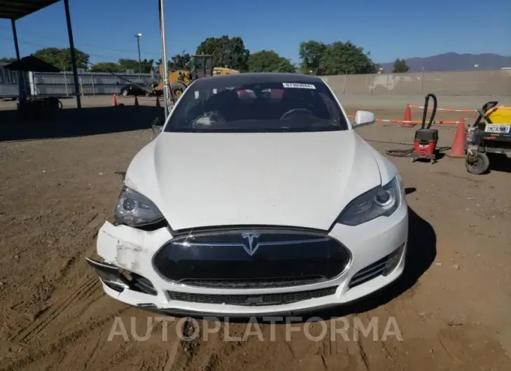 TESLA MODEL S 70 2015 vin 5YJSA1S21FF095818 from auto auction Copart