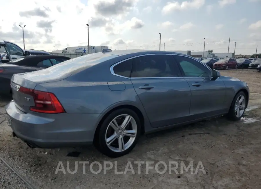 VOLVO S90 T5 MOM 2018 vin LVY982MK2JP040136 from auto auction Copart