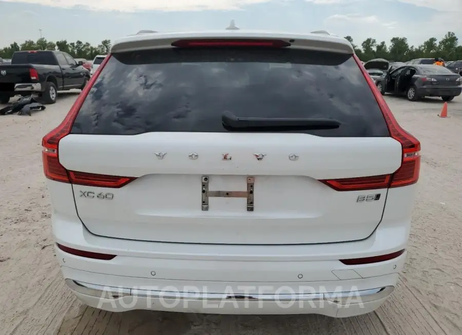 VOLVO XC60 PLUS 2023 vin YV4L12RE5P1273831 from auto auction Copart