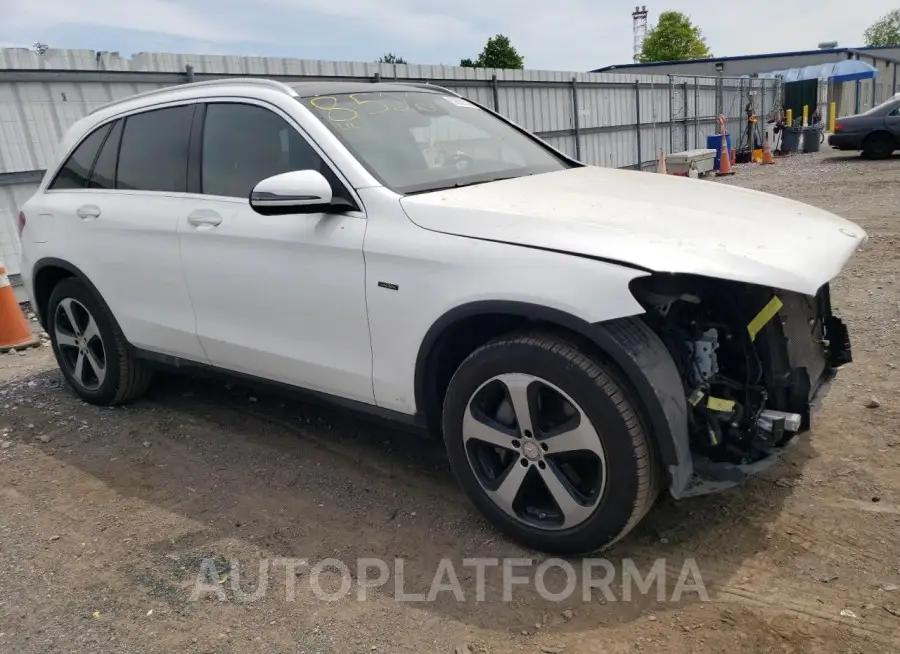 MERCEDES-BENZ GLC 300 4M 2016 vin WDC0G4KB6GF031966 from auto auction Copart