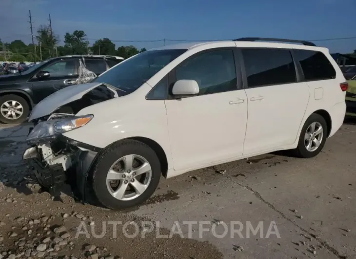 TOYOTA SIENNA LE 2017 vin 5TDKZ3DC2HS830945 from auto auction Copart