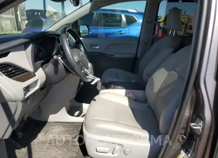 TOYOTA SIENNA XLE 2020 vin 5TDYZ3DC4LS081620 from auto auction Copart