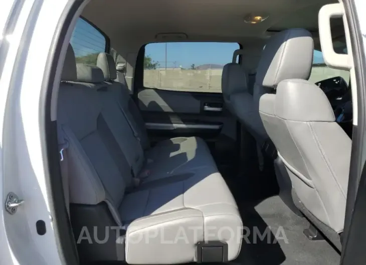 TOYOTA TUNDRA CRE 2019 vin 5TFHY5F15KX795615 from auto auction Copart