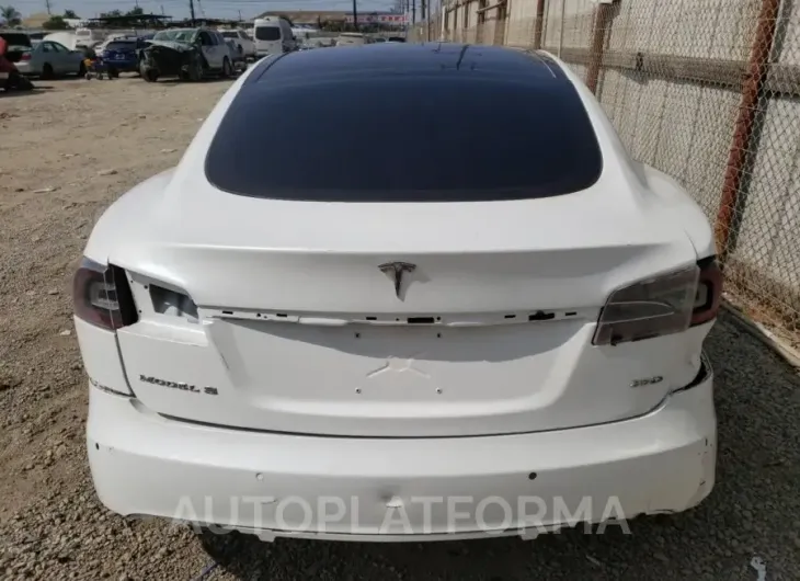 TESLA MODEL S 2015 vin 5YJSA1E24FF105205 from auto auction Copart