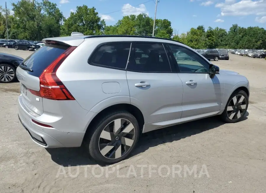 VOLVO XC60 PLUS 2024 vin YV4H60DL6R1744521 from auto auction Copart