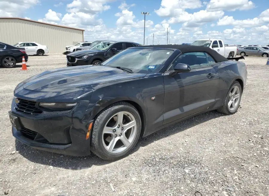 CHEVROLET CAMARO LS 2019 vin 1G1FB3DS4K0111616 from auto auction Copart