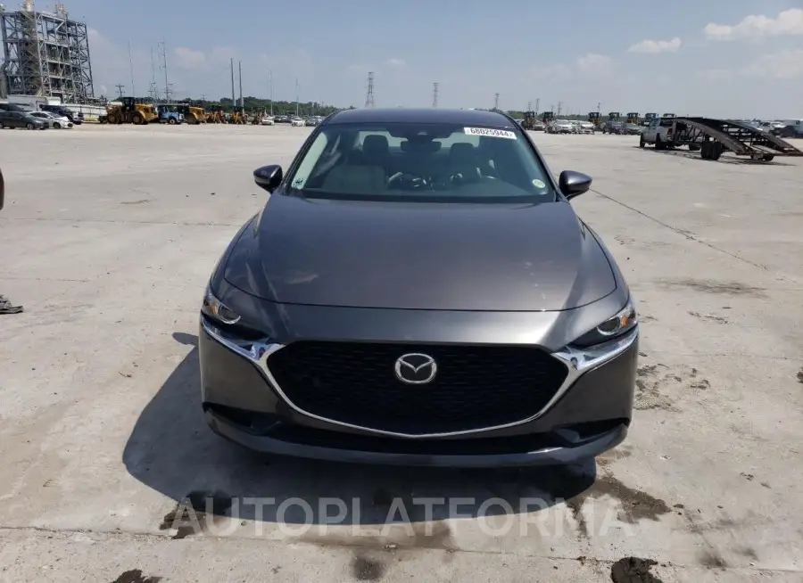 MAZDA 3 SELECT 2019 vin 3MZBPAAL8KM109497 from auto auction Copart