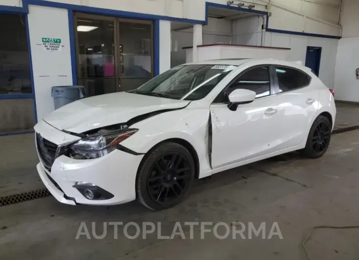 MAZDA 3 GRAND TO 2016 vin JM1BM1N38G1291664 from auto auction Copart