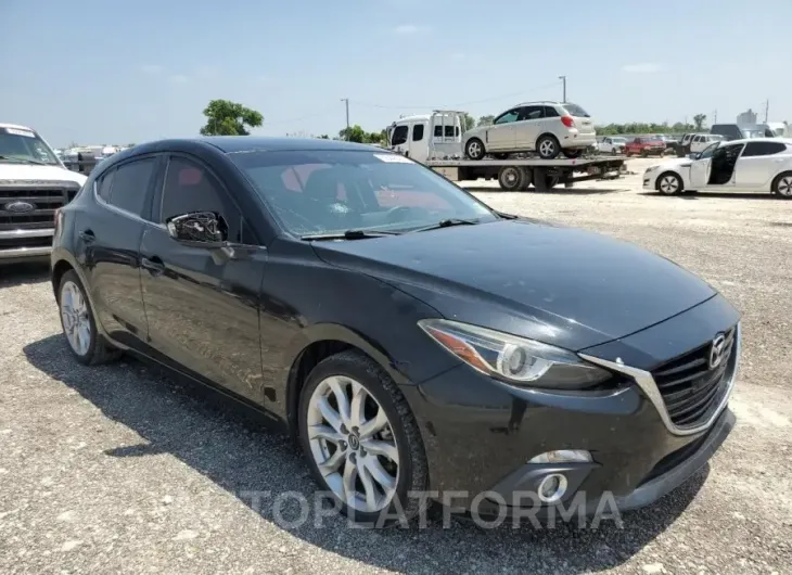 MAZDA 3 GRAND TO 2016 vin JM1BM1N3XG1323238 from auto auction Copart