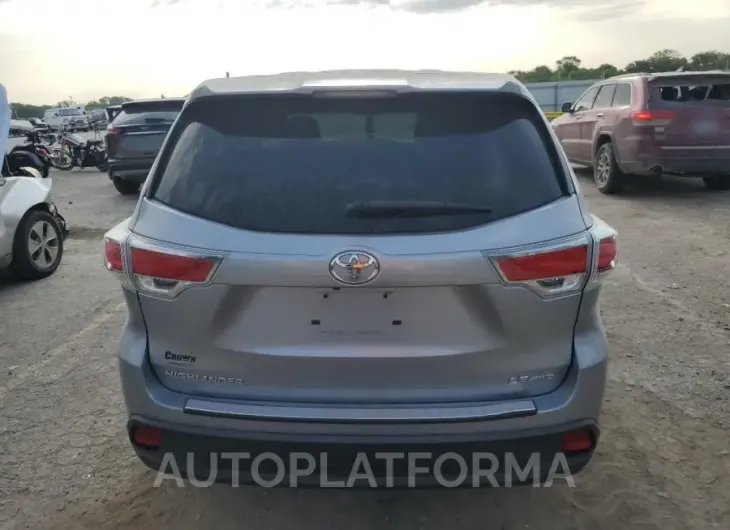 TOYOTA HIGHLANDER 2015 vin 5TDBKRFH9FS122012 from auto auction Copart