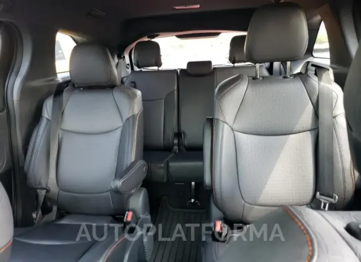 TOYOTA SIENNA XSE 2023 vin 5TDDSKFC8PS093821 from auto auction Copart