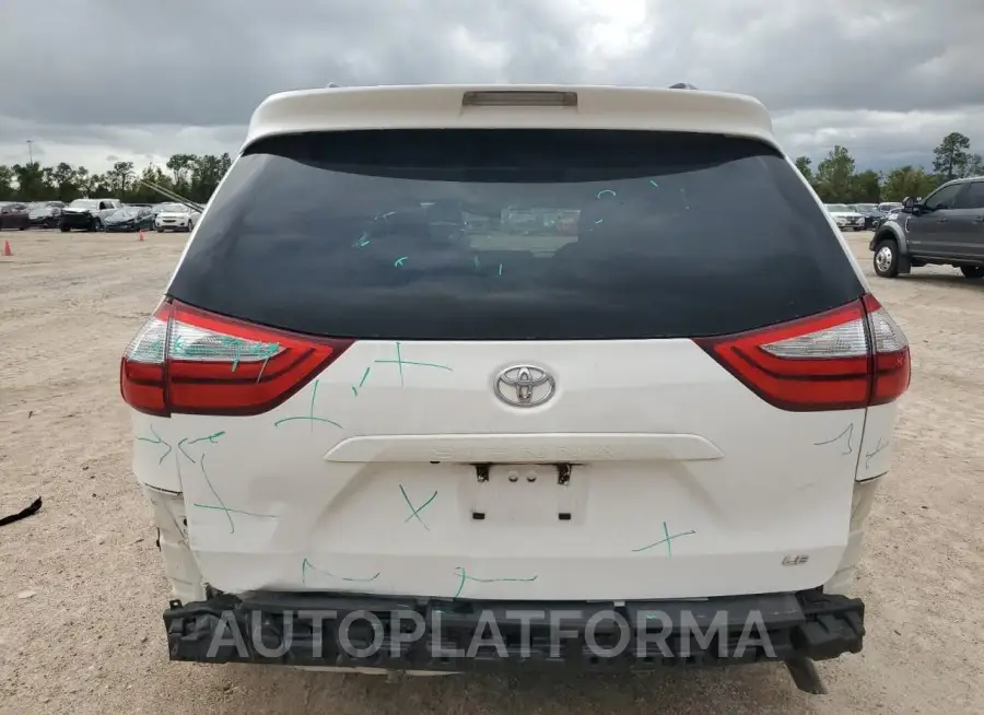 TOYOTA SIENNA LE 2015 vin 5TDKK3DC6FS673177 from auto auction Copart