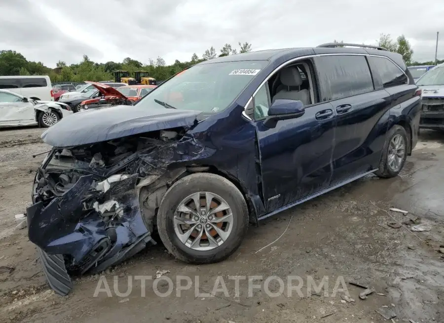 TOYOTA SIENNA LE 2021 vin 5TDKSKFCXMS038144 from auto auction Copart