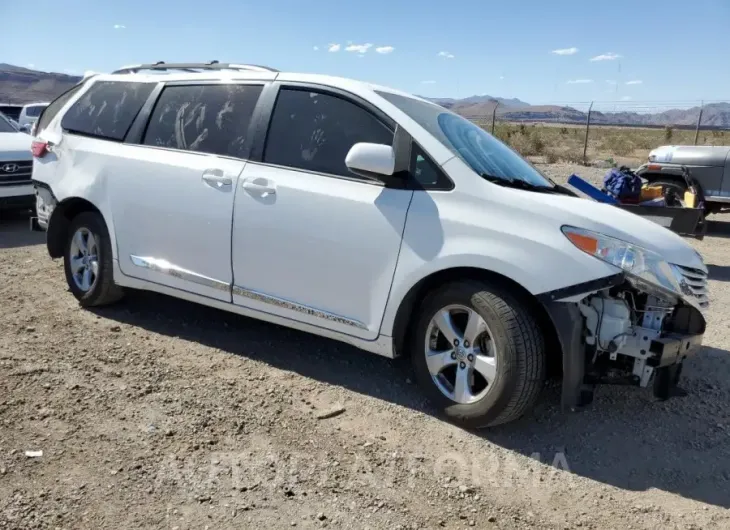 TOYOTA SIENNA LE 2017 vin 5TDKZ3DC4HS774300 from auto auction Copart