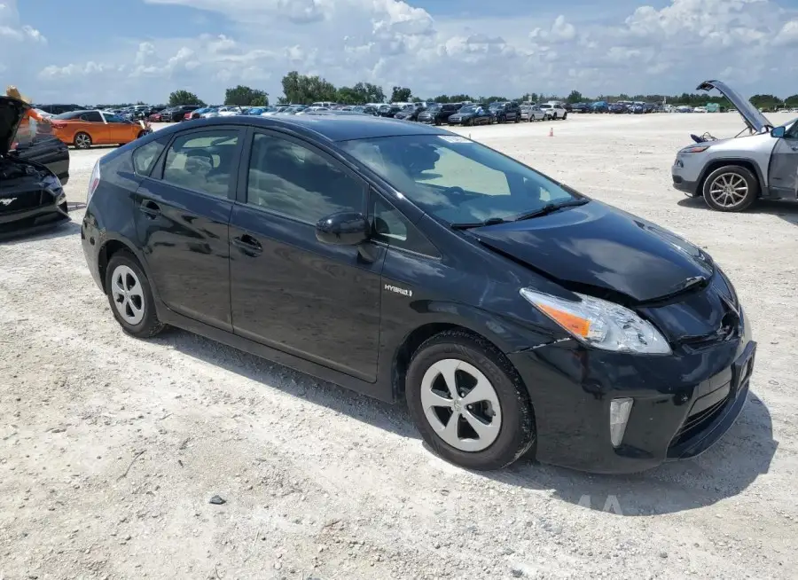 TOYOTA PRIUS 2015 vin JTDKN3DU9F0480122 from auto auction Copart