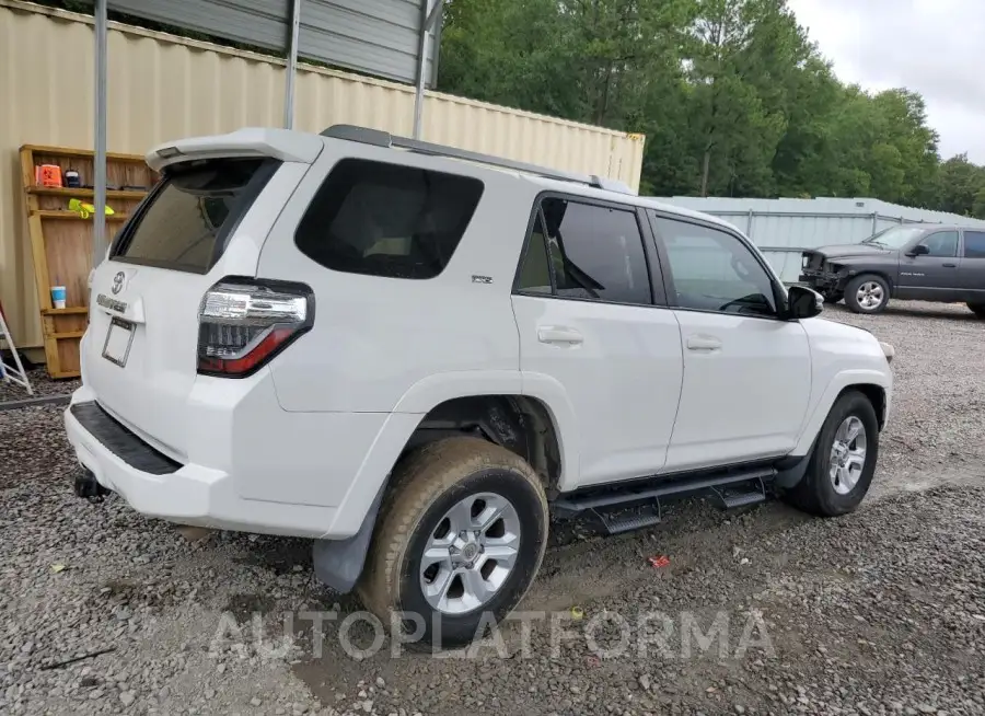 TOYOTA 4RUNNER SR 2017 vin JTEZU5JR8H5164693 from auto auction Copart