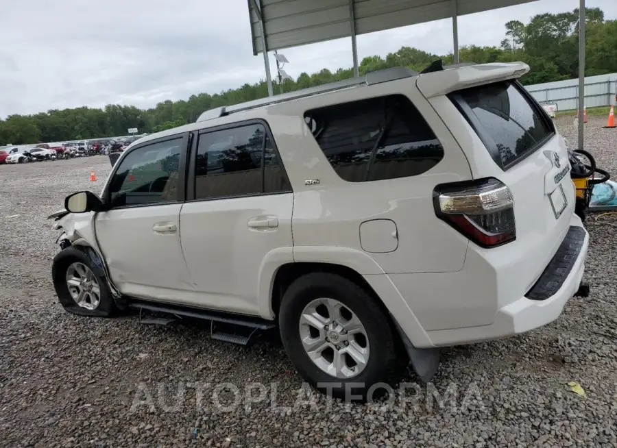 TOYOTA 4RUNNER SR 2017 vin JTEZU5JR8H5164693 from auto auction Copart