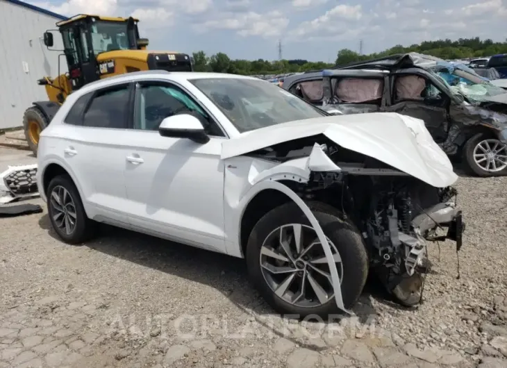 AUDI Q5 PREMIUM 2024 vin WA1EAAFYXR2026445 from auto auction Copart