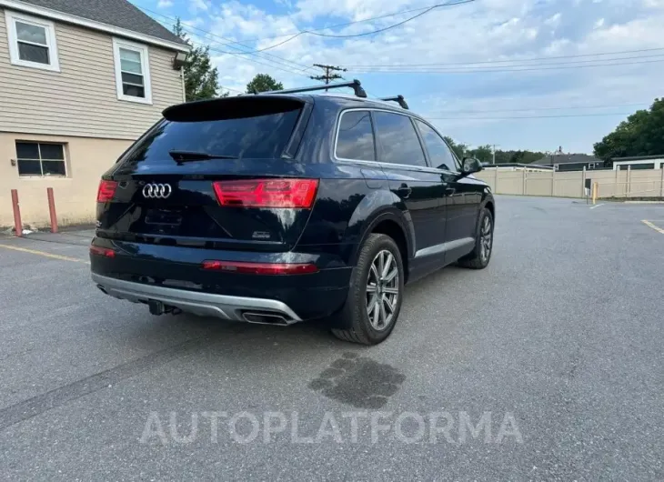 AUDI Q7 PREMIUM 2018 vin WA1LHAF7XJD006733 from auto auction Copart