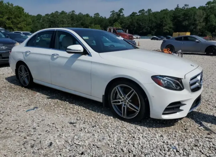 MERCEDES-BENZ E 300 2018 vin WDDZF4JB5JA448684 from auto auction Copart