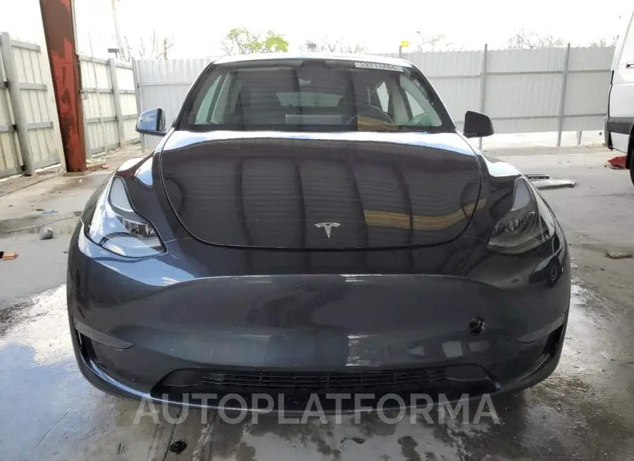 TESLA MODEL Y 2024 vin 7SAYGDED7RF018238 from auto auction Copart