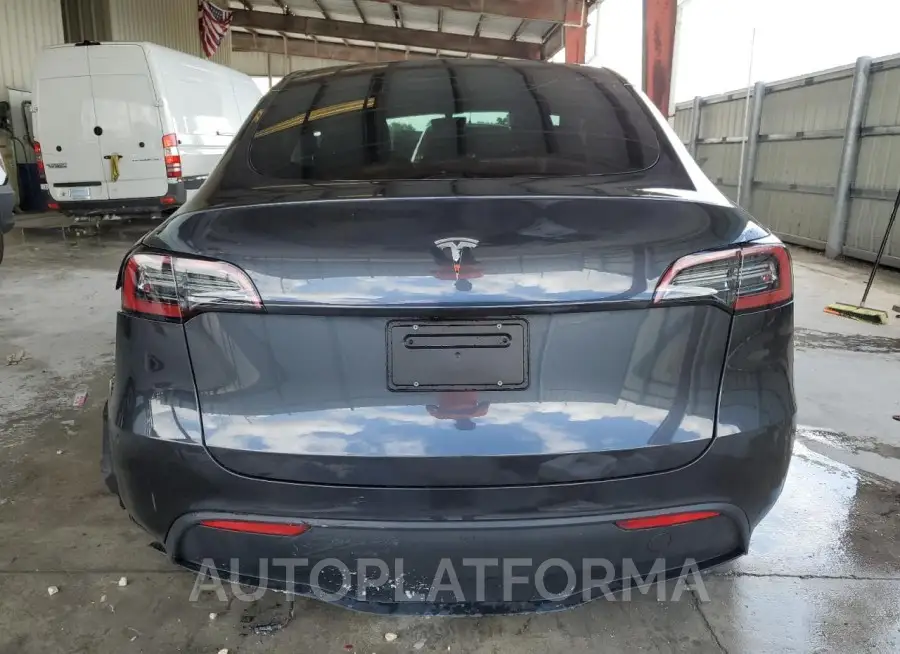 TESLA MODEL Y 2024 vin 7SAYGDED7RF018238 from auto auction Copart