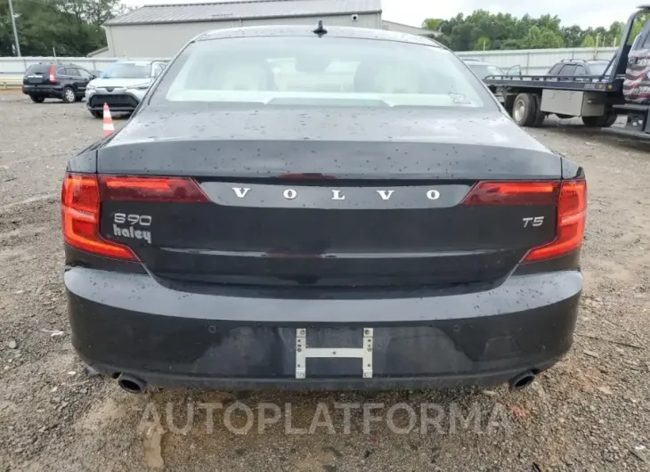 VOLVO S90 T5 MOM 2019 vin LVY102AK4KP084374 from auto auction Copart