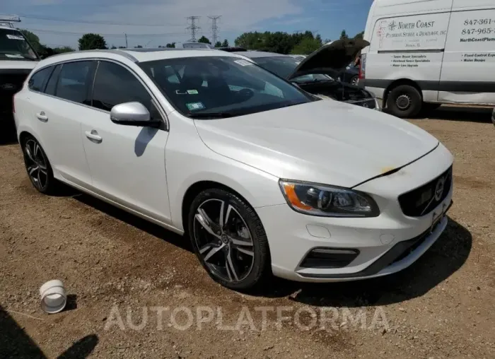 VOLVO V60 T6 R-D 2017 vin YV149MSS8H1368648 from auto auction Copart