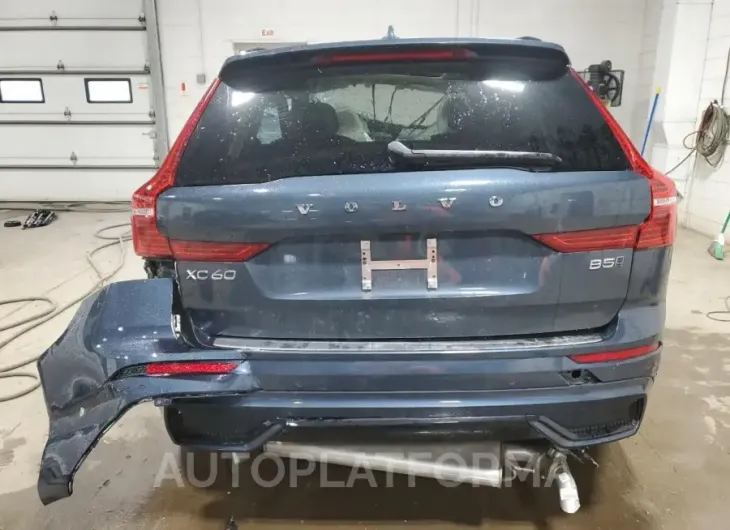 VOLVO XC60 PLUS 2024 vin YV4L12RL9R1739049 from auto auction Copart