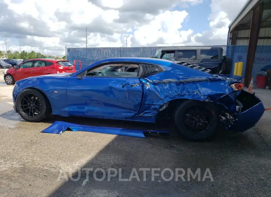 CHEVROLET CAMARO LT 2017 vin 1G1FB1RS5H0180269 from auto auction Copart