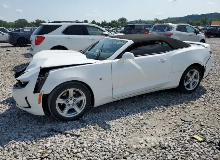 CHEVROLET CAMARO LS 2021 vin 1G1FB3DS3M0103543 from auto auction Copart