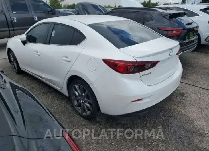 MAZDA 3 TOURING 2018 vin 3MZBN1V39JM176429 from auto auction Copart