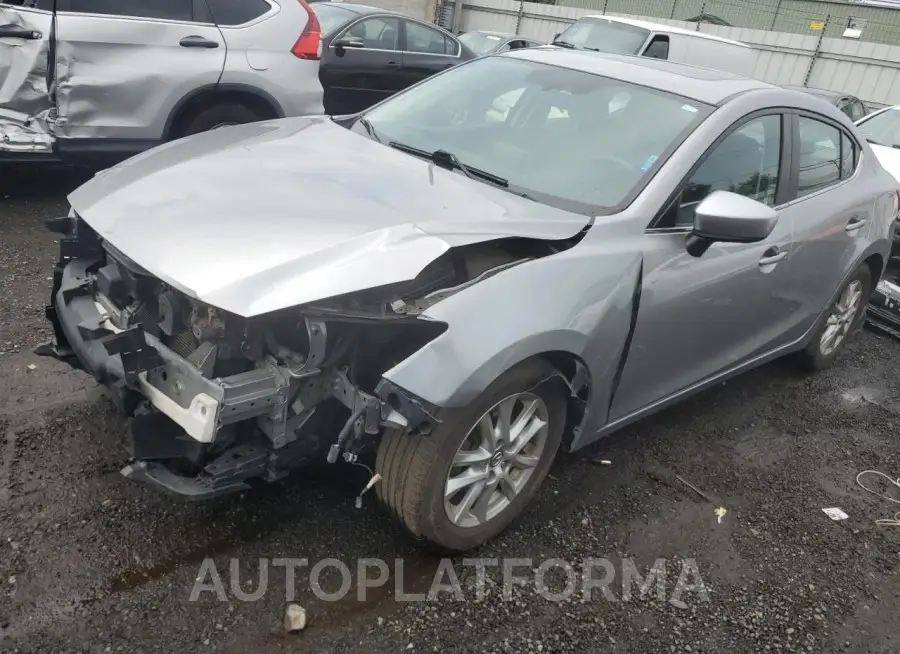 MAZDA 3 GRAND TO 2015 vin JM1BM1W78F1249835 from auto auction Copart