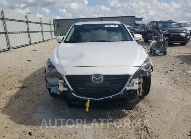 MAZDA 3 GRAND TO 2016 vin JM1BM1X36G1301606 from auto auction Copart