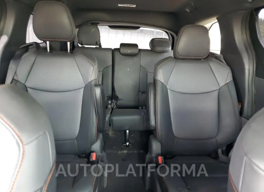 TOYOTA SIENNA XSE 2022 vin 5TDDSKFC6NS066484 from auto auction Copart