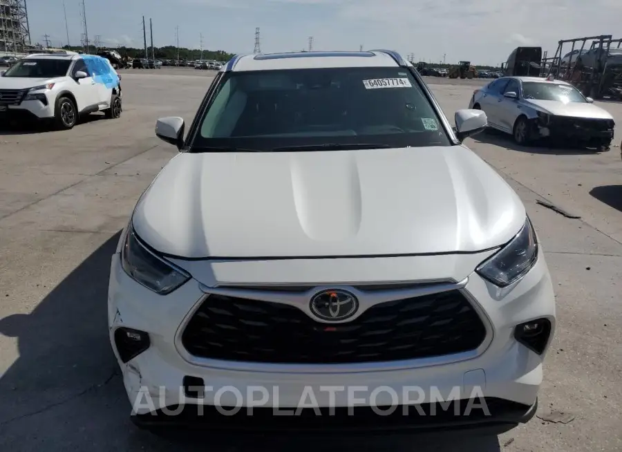 TOYOTA HIGHLANDER 2021 vin 5TDGZRAH8MS057515 from auto auction Copart