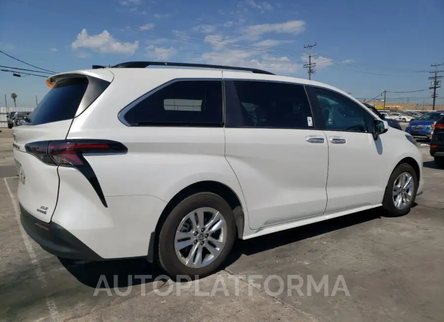 TOYOTA SIENNA XLE 2023 vin 5TDJRKEC2PS169260 from auto auction Copart