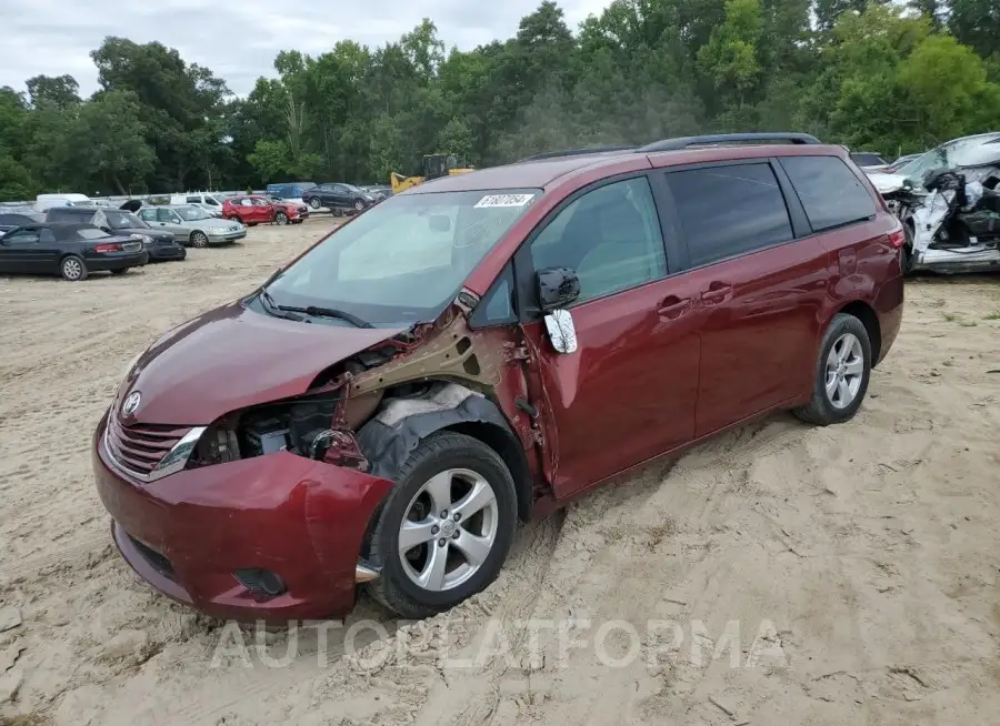 TOYOTA SIENNA LE 2015 vin 5TDKK3DCXFS540874 from auto auction Copart