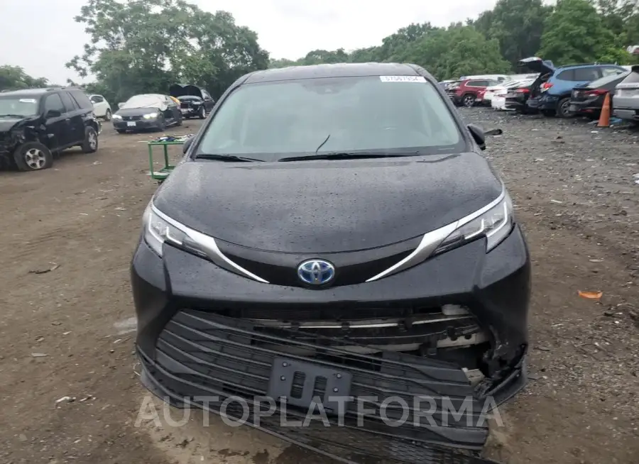 TOYOTA SIENNA LE 2021 vin 5TDKRKEC9MS007738 from auto auction Copart