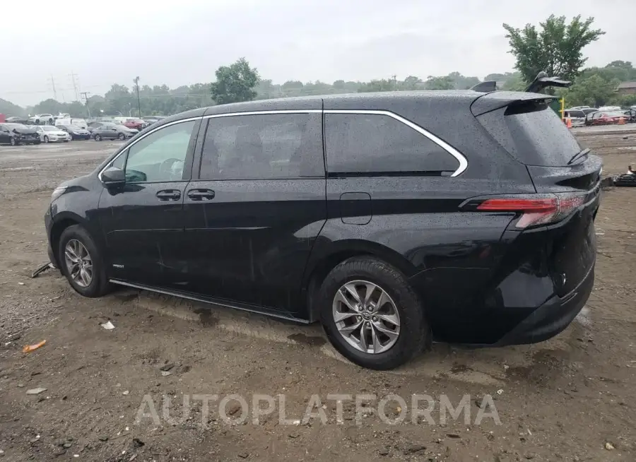 TOYOTA SIENNA LE 2021 vin 5TDKRKEC9MS007738 from auto auction Copart