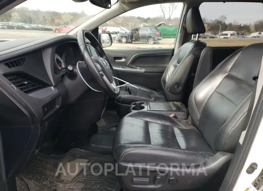 TOYOTA SIENNA SE 2019 vin 5TDXZ3DC5KS985910 from auto auction Copart