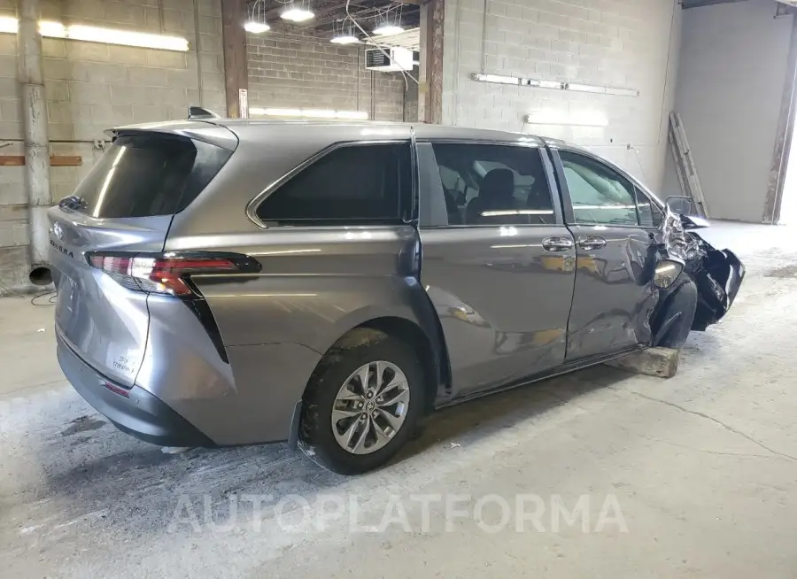 TOYOTA SIENNA XLE 2023 vin 5TDYRKEC8PS153532 from auto auction Copart