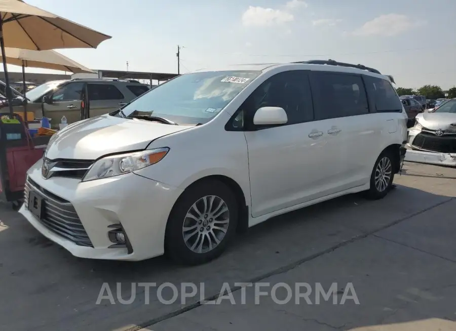 TOYOTA SIENNA XLE 2018 vin 5TDYZ3DC1JS941776 from auto auction Copart