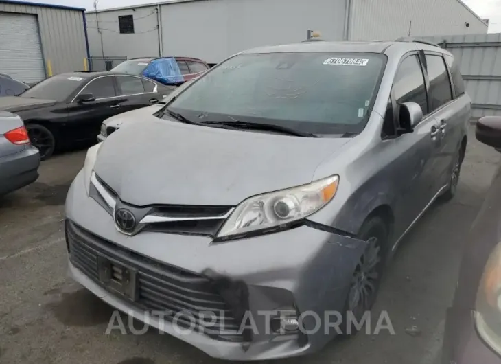 TOYOTA SIENNA XLE 2018 vin 5TDYZ3DC8JS934873 from auto auction Copart