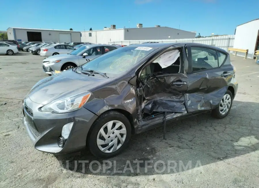 TOYOTA Prius c 2015 vin JTDKDTB30F1575675 from auto auction Copart