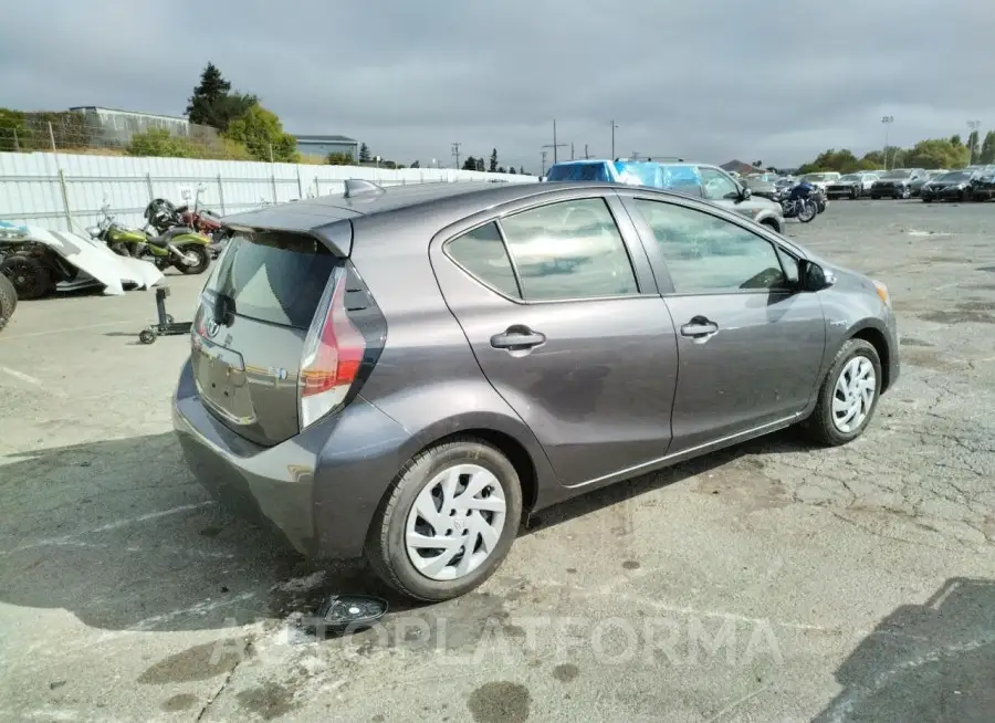 TOYOTA Prius c 2015 vin JTDKDTB30F1575675 from auto auction Copart