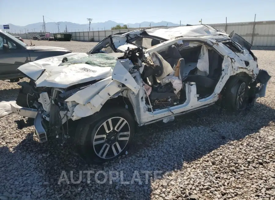 TOYOTA 4RUNNER SR 2019 vin JTEBU5JR8K5645424 from auto auction Copart