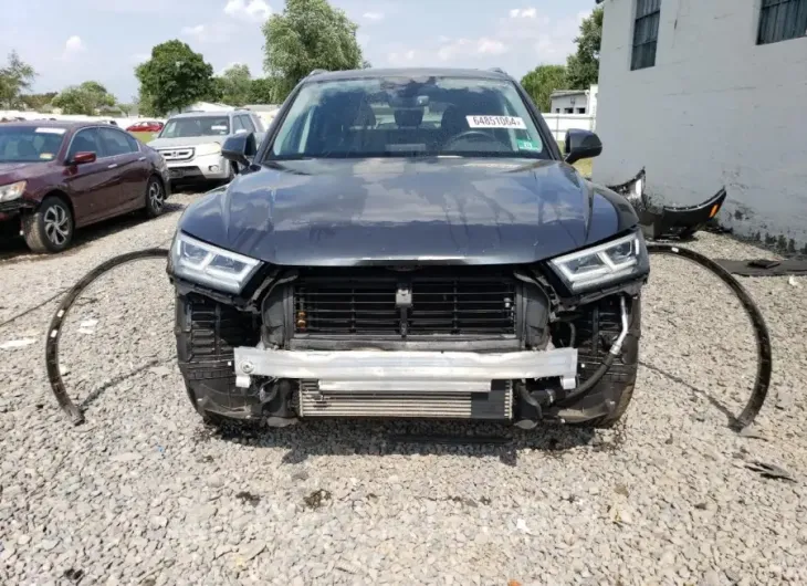 AUDI Q5 PREMIUM 2018 vin WA1BNAFY7J2215050 from auto auction Copart