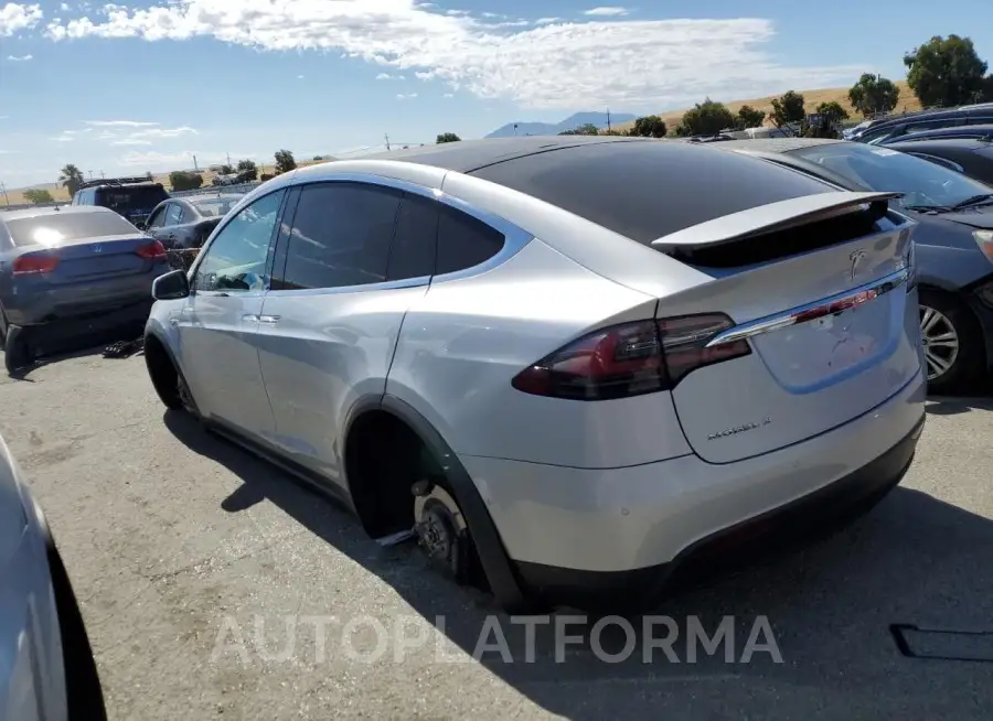 TESLA MODEL X 2016 vin 5YJXCBE25GF001961 from auto auction Copart