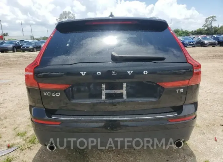 VOLVO XC60 T5 MO 2021 vin YV4102DK9M1808999 from auto auction Copart